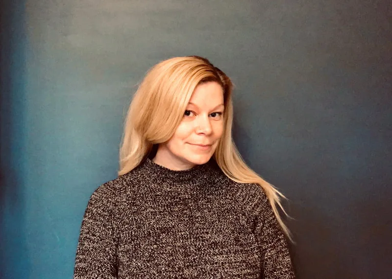 Sarah Robinson author of Yoga for Witches, Yin Magic and Kitchen Witch