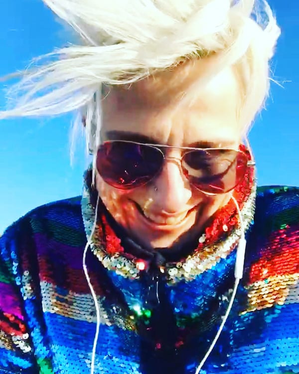 Niki Cotton, cover artist of Soulful Pregnancy by Alice Grist, Womancraft Publishing Niki Cotton, cover artist of Soulful Pregnancy by Alice Grist, Womancraft Publishing